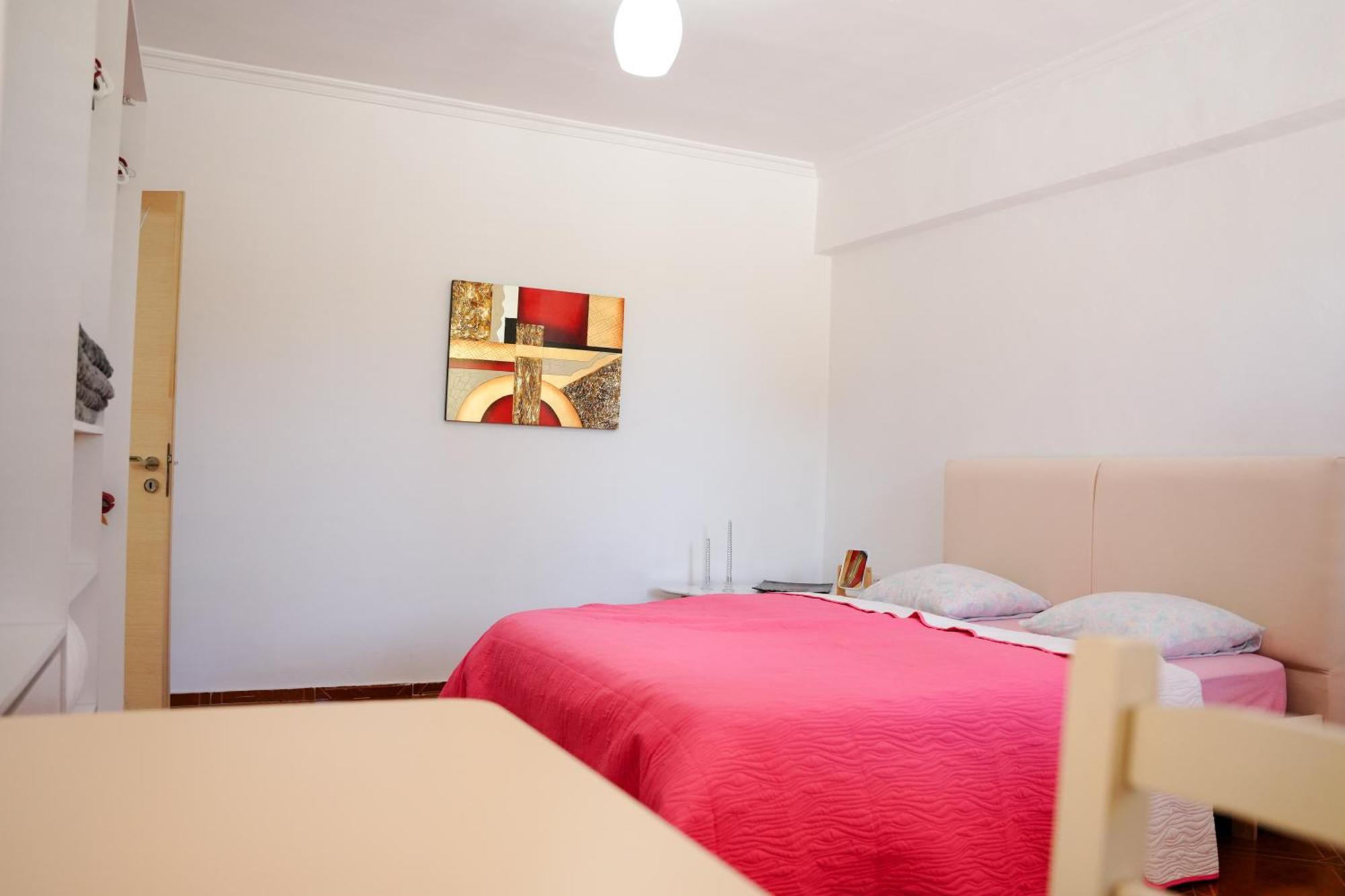 Tirana Centre Lions Gate 1 Apartment Ngoại thất bức ảnh